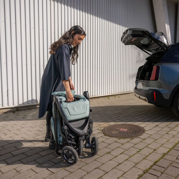Thule Spring 2 Buggy - Mist Green On Black Thule Spring 2 Buggy - Mist Green On Black