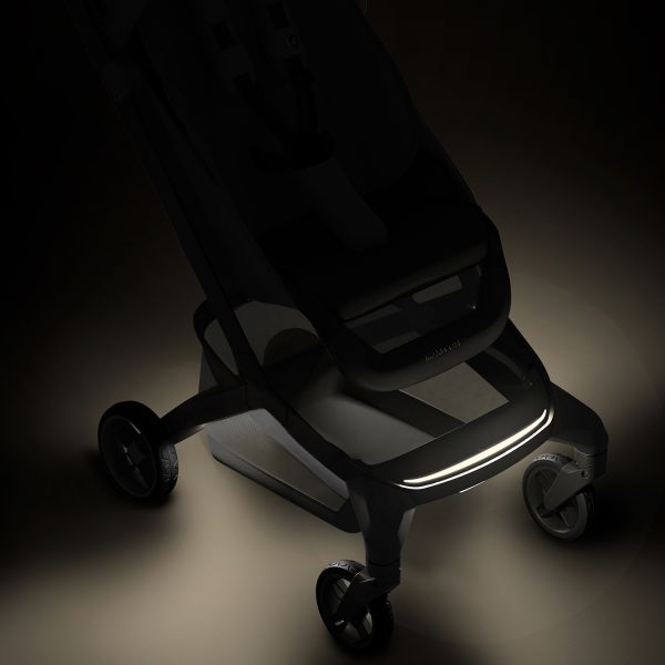 Maxi-Cosi Fame Cabin Zero-G Reissysteem - Onyx Black Maxi-Cosi Fame Cabin Zero-G Reissysteem - Onyx Black