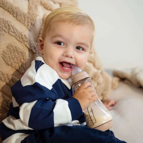 Difrax Handgreepfles – 240 ml – Mocha Difrax Handgreepfles – 240 ml – Mocha