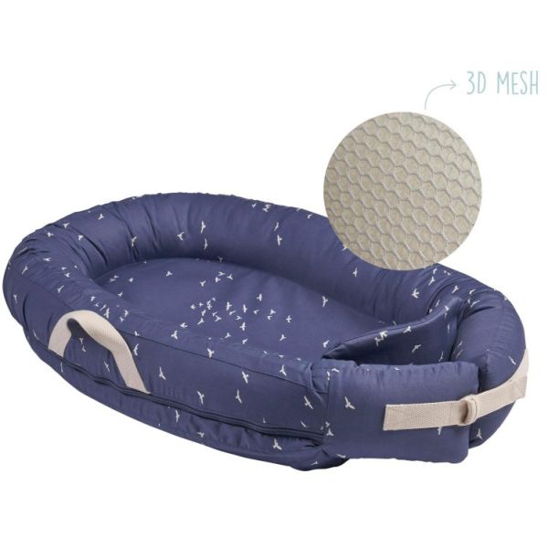 Voksi Babynest Premium Mesh Poppy Blue Flying Voksi Babynest Premium Mesh Poppy Blue Flying