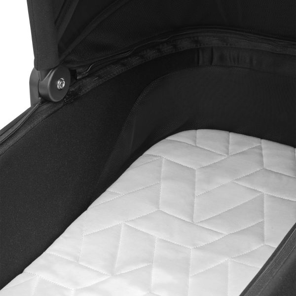 Maxi-Cosi Oxford+ Kinderwagen 2-in-1 - Twillic Black (Dark Frame + Black Leather) Maxi-Cosi Oxford+ Kinderwagen 2-in-1 - Twillic Black (Dark Frame + Black Leather)