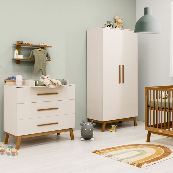 Bopita Ledikant 60 x 120 cm - Commode - 2-Deurskast - Kaleo - Dune / Rose Wood Bopita Ledikant 60 x 120 cm - Commode - 2-Deurskast - Kaleo - Dune / Rose Wood