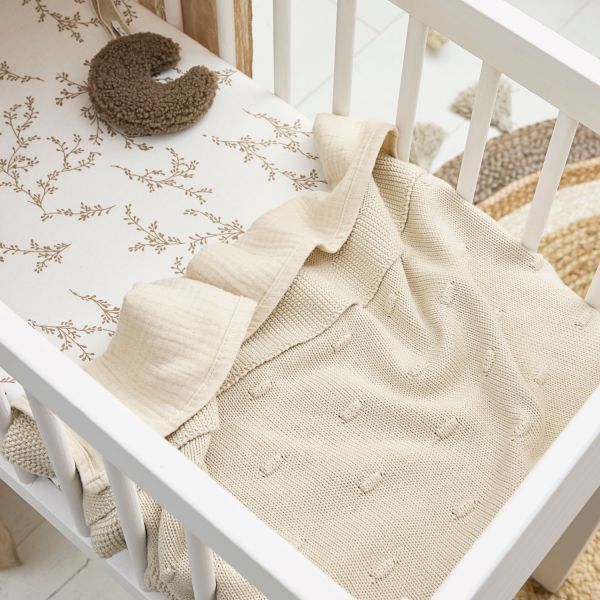 Meyco Baby Wiegdeken Knots Soft Sand 75 x 100 cm Meyco Baby Wiegdeken Knots Soft Sand 75 x 100 cm