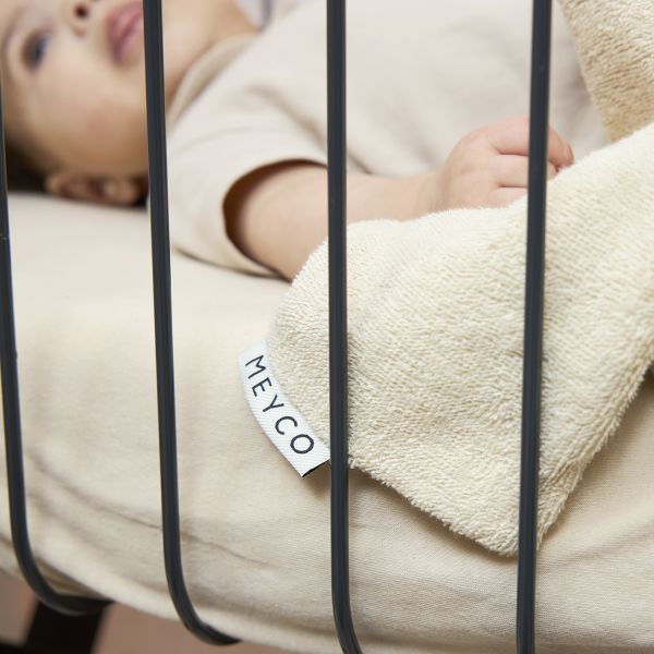 Meyco Baby Uni Hoeslaken Wieg - 40 x 80/90 cm - Jersey - Soft Sand Meyco Baby Uni Hoeslaken Wieg - 40 x 80/90 cm - Jersey - Soft Sand