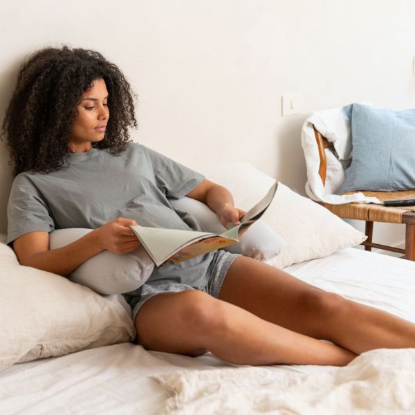 Doomoo Voedingskussen Twisty 2-in-1 - Pearl Grey Doomoo Voedingskussen Twisty 2-in-1 - Pearl Grey