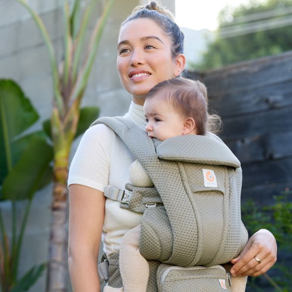 Ergobaby Omni Deluxe Mesh Draagzak - Soft Olive