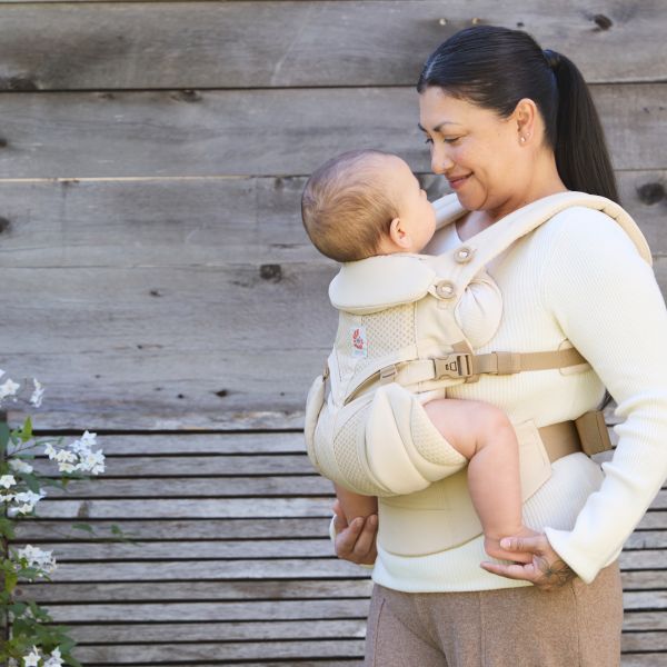 Ergobaby Omni Classic Draagzak - Mesh - Natural Beige