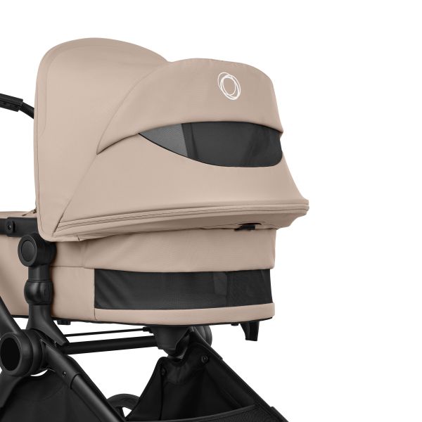 Bugaboo Cub Kinderwagen - Essentiël Bundel - Desert Taupe Bugaboo Cub Kinderwagen - Essentiël Bundel - Desert Taupe