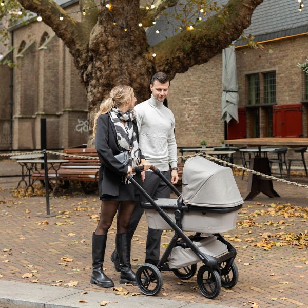 Dubatti One E6 Kinderwagen 2-in-1 - Dark Brown / Soft Taupe