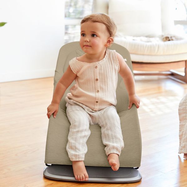 Ergobaby Bouncer Evolve Soft Olive Ergobaby Bouncer Evolve Soft Olive