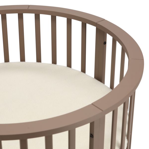 Europe Baby Park Circa III - Chestnut Europe Baby Park Circa III - Chestnut