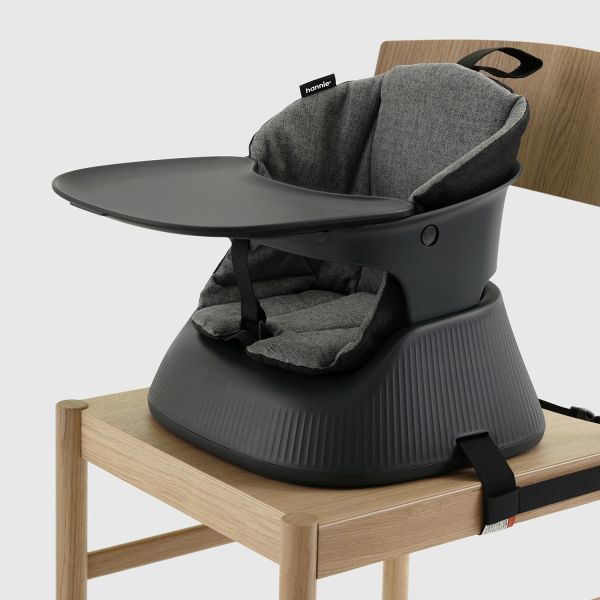 Hannie Draagbare Kinderstoel – Charcoal Black Hannie Draagbare Kinderstoel – Charcoal Black