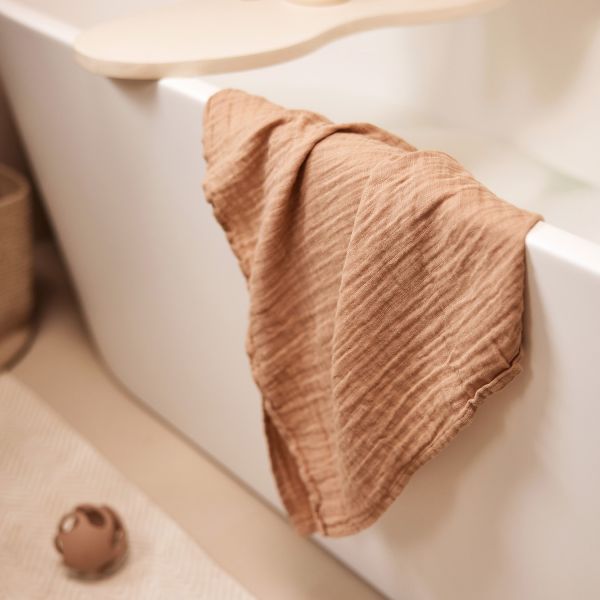 Jollein Tetra Doek Small - 4 Stuks - 70 x 70 cm - Biscuit/Ivory Jollein Tetra Doek Small - 4 Stuks - 70 x 70 cm - Biscuit/Ivory