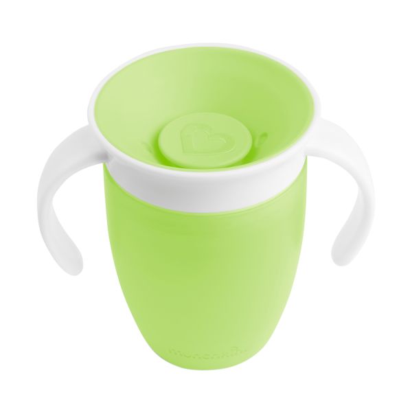 Munchkin Miracle 360º Trainer Cup Groen 6mnd+ 207ml Munchkin Miracle 360º Trainer Cup Groen 6mnd+ 207ml