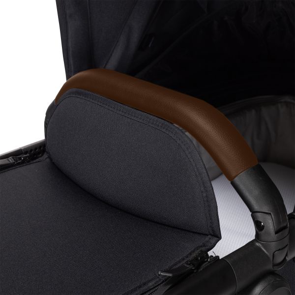Dubatti One E5 Kinderwagen 2-in-1 Black Frame Black/Dark Brown Dubatti One E5 Kinderwagen 2-in-1 Black Frame Black/Dark Brown