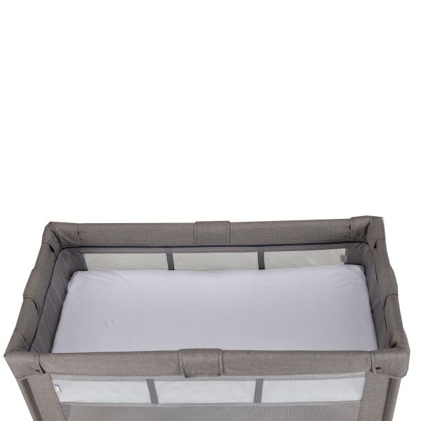 Qute Q-Matti Campingbedmatras Incl. Hoes Katoen Wit 3 cm Qute Q-Matti Campingbedmatras Incl. Hoes Katoen Wit 3 cm