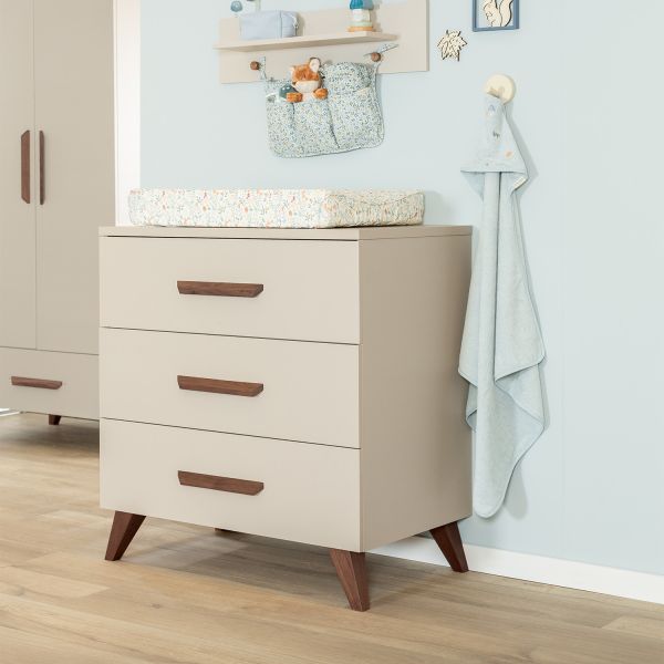 TWF Ledikant 70 x 140 - Commode 3 Laden Salerno Walnoot