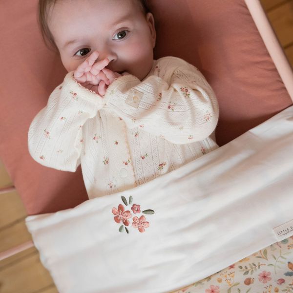 Little Dutch Ledikantlaken Geborduurd Fairy Flowers 110 x 140 cm Little Dutch Ledikantlaken Geborduurd Fairy Flowers 110 x 140 cm