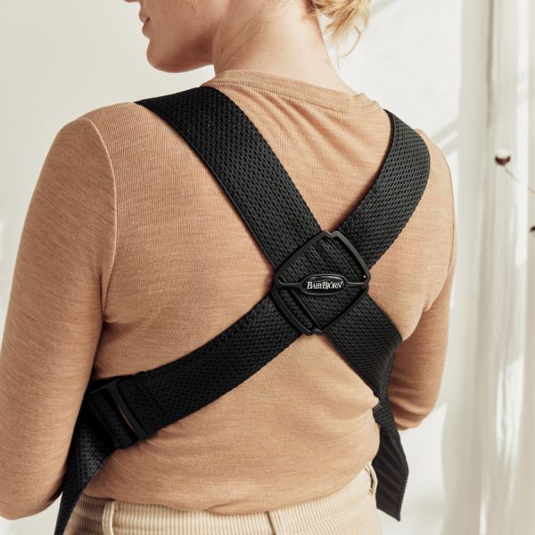 BabyBjörn Mini Draagzak - 3D-Mesh - Zwart BabyBjörn Mini Draagzak - 3D-Mesh - Zwart