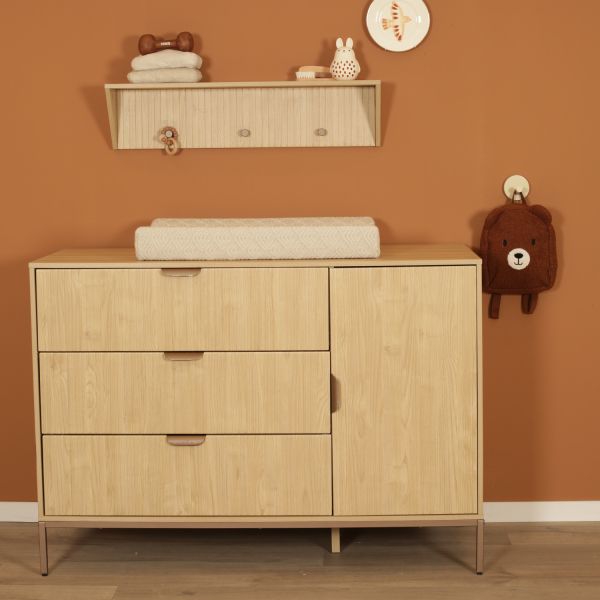 TWF Ledikant 70 x 140 + Commode 3 Laden 1 Deur - Java TWF Ledikant 70 x 140 + Commode 3 Laden 1 Deur - Java