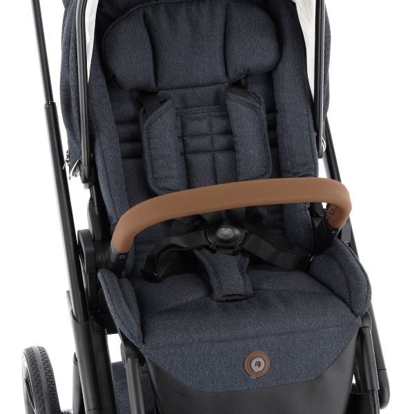 Qute Q-Rider Plus Kinderwagen - Denim Blue | Kidsriver Curve Autostoel - Black | Kidsriver Isofix Base