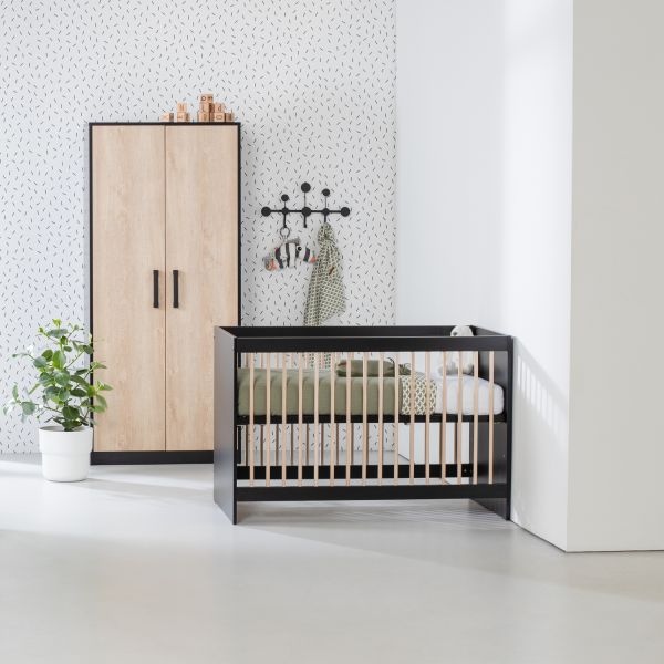 Europe Baby Nova Hanglegkast 2 Deuren - Zwart/Eiken