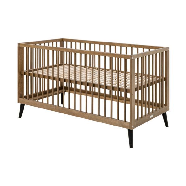 Bopita Ledikant 70 x 140 - Commode XL - 2 Deurskast XL - Zara - Walnoot Bopita Ledikant 70 x 140 - Commode XL - 2 Deurskast XL - Zara - Walnoot
