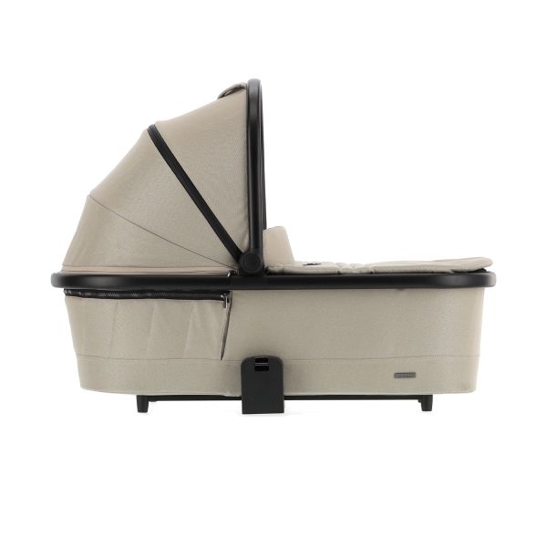 Qute Q-Rider Plus Kinderwagen - Mineral Clay | Kidsriver Curve Autostoel - Black | Kidsriver Isofix Base Qute Q-Rider Plus Kinderwagen - Mineral Clay | Kidsriver Curve Autostoel - Black | Kidsriver Isofix Base