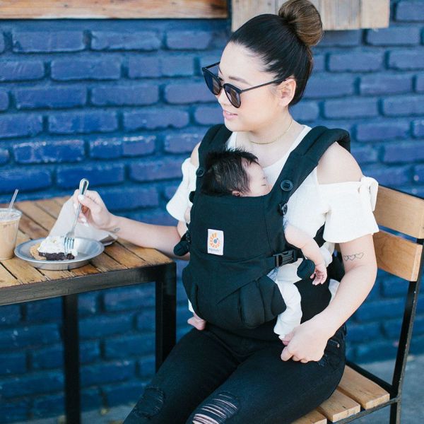 Ergobaby Draagzak Omni 360° Pure Black