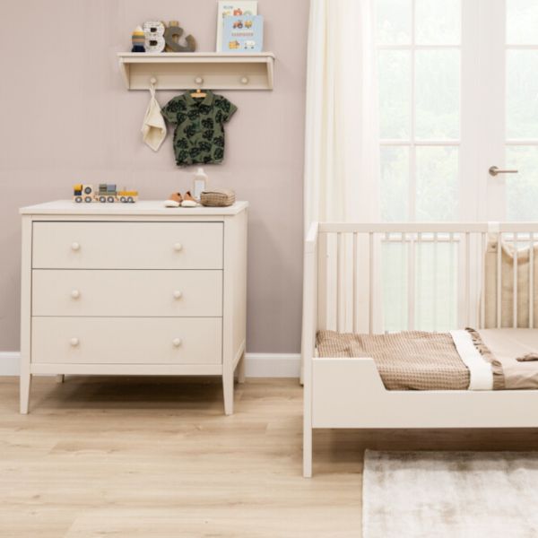 Bopita Ledikant 70 x 140 cm - Commode - Vieve - Dune Bopita Ledikant 70 x 140 cm - Commode - Vieve - Dune