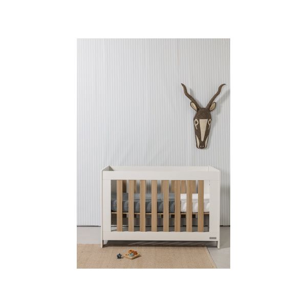 Interbaby Ledikant 60 x 120 Valencia
Interbaby Ledikant 60 x 120 Valencia