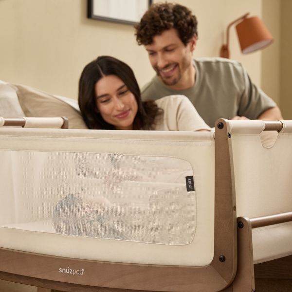 Snuz Co-Sleeper SnüzPod⁵ - Walnut Snuz Co-Sleeper SnüzPod⁵ - Walnut