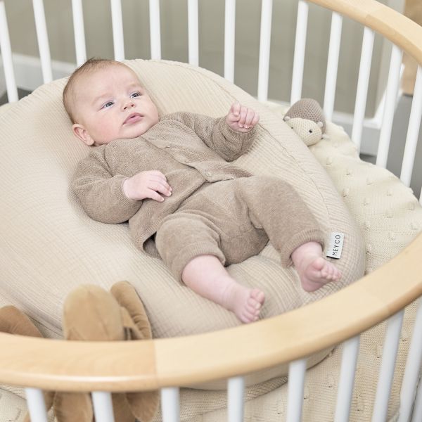 Meyco Baby Uni Relaxhoes Voedingskussen - Pre-Washed tetra - Sand Meyco Baby Uni Relaxhoes Voedingskussen - Pre-Washed tetra - Sand