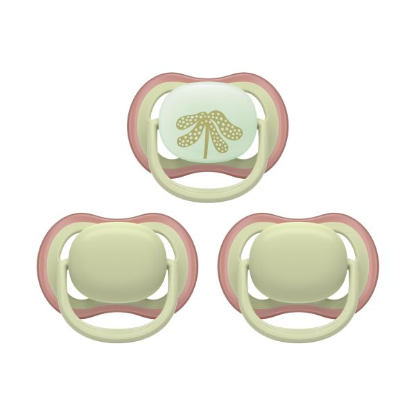 Philips Avent Ultra Air Fopspeen - 6-18 Mnd - 3 Stuks - Plant-based Philips Avent Ultra Air Fopspeen - 6-18 Mnd - 3 Stuks - Plant-based