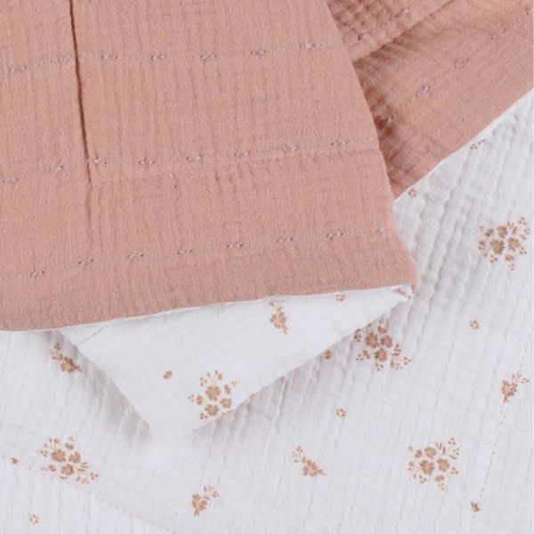 Noukie's Deken - Vintage Flowers - Wit/Roze Noukie's Deken - Vintage Flowers - Wit/Roze