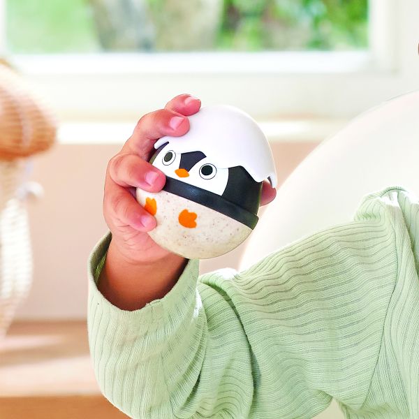 Hape Babyspeelgoed - Wobbling Penguin Family Hape Babyspeelgoed - Wobbling Penguin Family