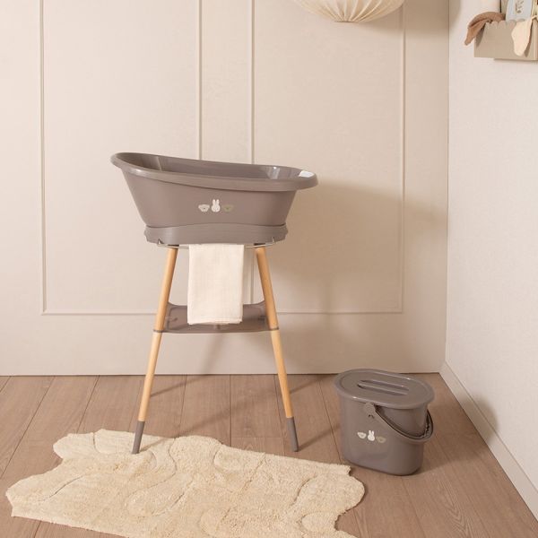 Bebe-Jou Sense Badstandaard - Chalk Brown Bebe-Jou Sense Badstandaard - Chalk Brown