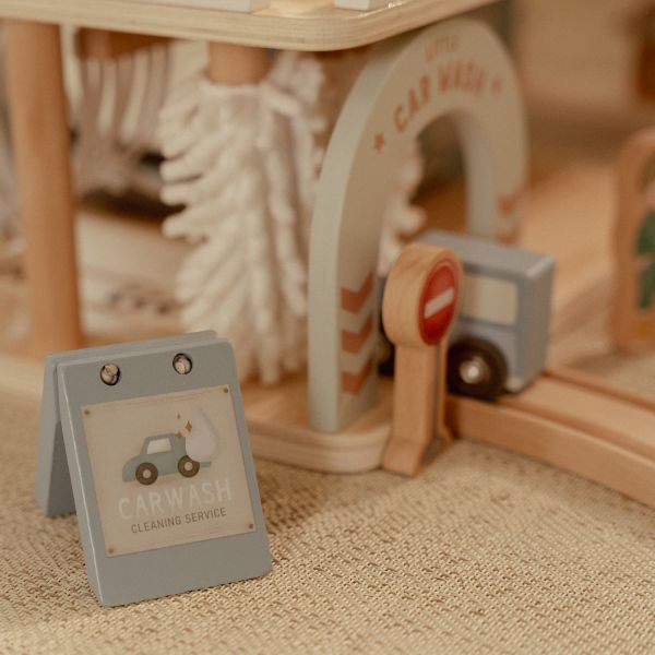 Little Dutch Garage – Hout Little Dutch Garage – Hout