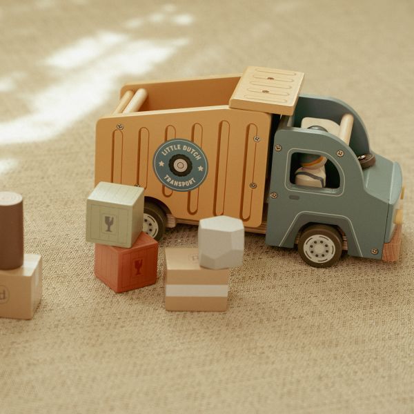 Little Dutch Vuilniswagen Met Pegdolls Little Dutch Vuilniswagen Met Pegdolls