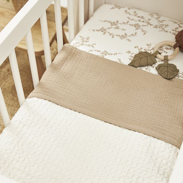 Meyco Ledikantdeken Waffle Cotton Nature 100 x 150 cm Meyco Ledikantdeken Waffle Cotton Nature 100 x 150 cm