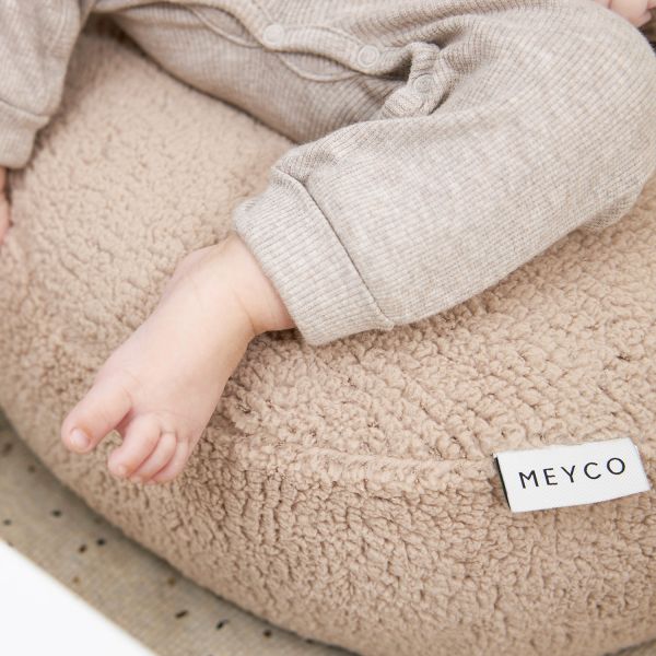Meyco Relaxhoes Voor Voedingskussen Sand
Meyco Relaxhoes Voor Voedingskussen Sand