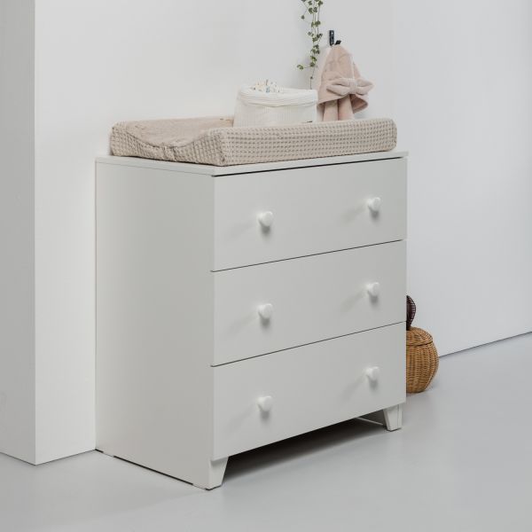 Europe Baby Sarah Ledikant 60 x 120 cm/Commode 3 Laden - Wit Europe Baby Sarah Ledikant 60 x 120 cm/Commode 3 Laden - Wit