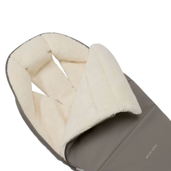 Maxi-Cosi 2-in-1 Voetenzak - Sand/Truffel Maxi-Cosi 2-in-1 Voetenzak - Sand/Truffel
