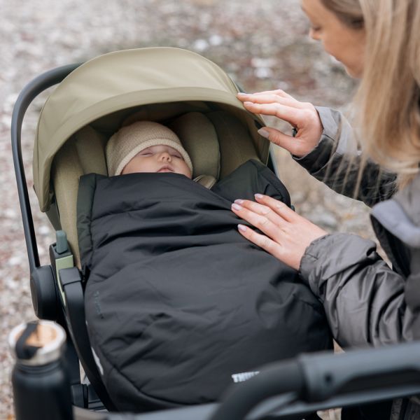 Thule Elements Autostoel Voetenzak - Black