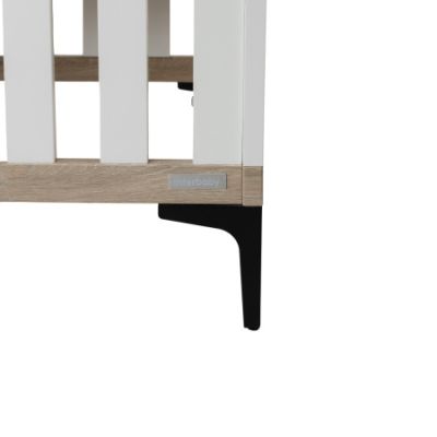 Interbaby Ledikant 60 x 120 Strips Wit Interbaby Ledikant 60 x 120 Strips Wit