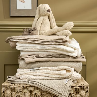 Meyco Baby Wiegdeken Knots Soft Sand 75 x 100 cm Meyco Baby Wiegdeken Knots Soft Sand 75 x 100 cm