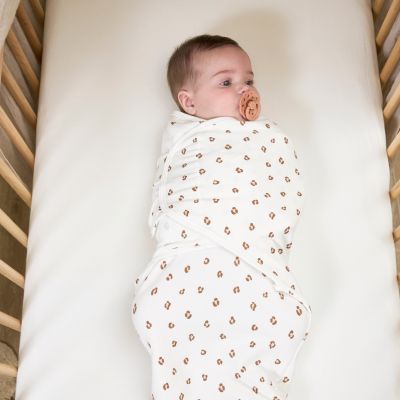 Meyco Baby SwaddleMeyco Inbakerdoek Mini Panther Soft Pink 4-6 Maanden