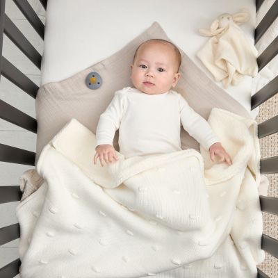 Meyco Baby Wiegdeken Teddy Knots Offwhite 75 x 100 cm Meyco Baby Wiegdeken Teddy Knots Offwhite 75 x 100 cm