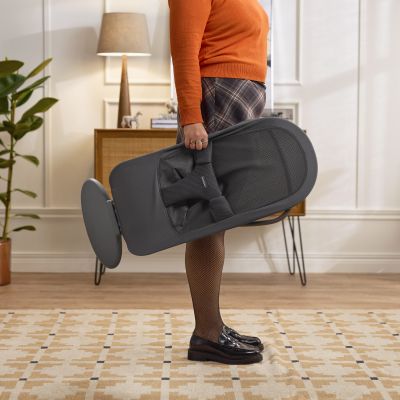 Transat BabyBjörn Begin - Mesh - Gris foncé
