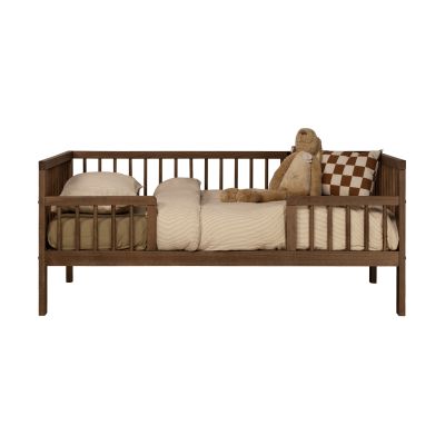 Bopita Peuterbed - Mara - 70 x 140 cm - Walnut Bopita Peuterbed - Mara - 70 x 140 cm - Walnut